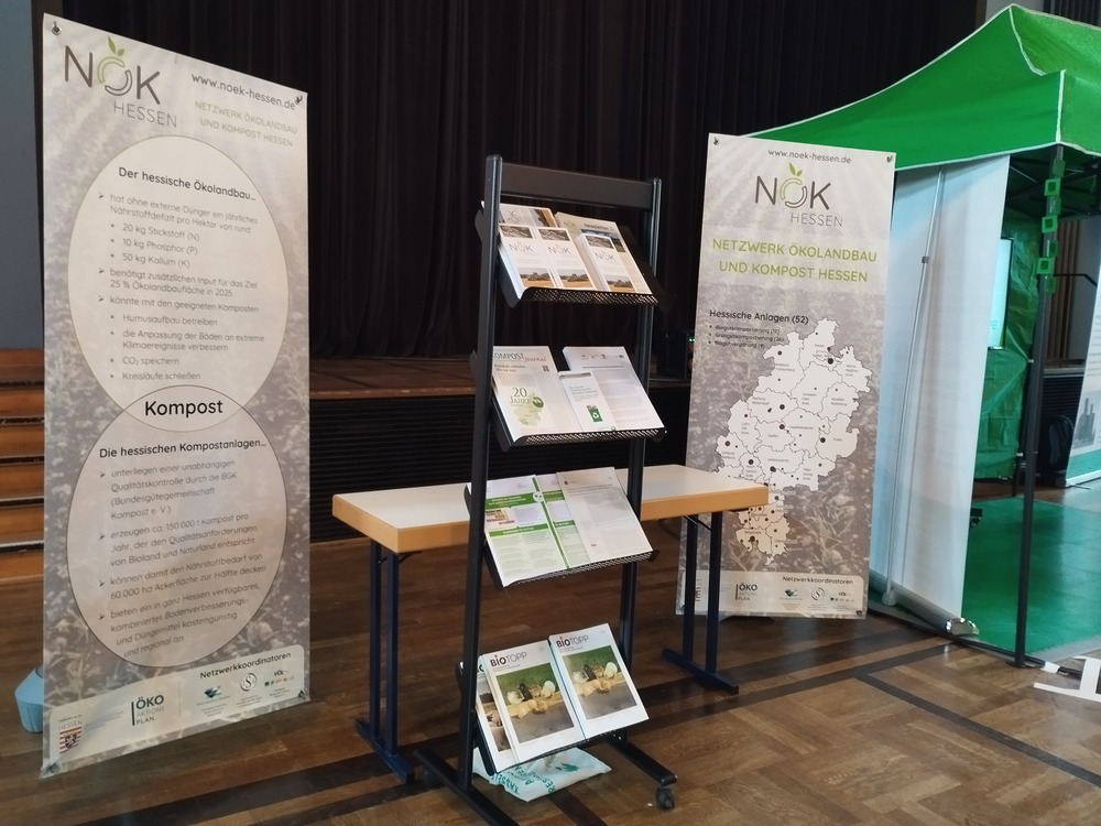 Auch in diesem Jahr präsentierte sich das NÖK Hessen mit eigenem Stand und vielen Informationen rund um Ökolandbau und Kompost.